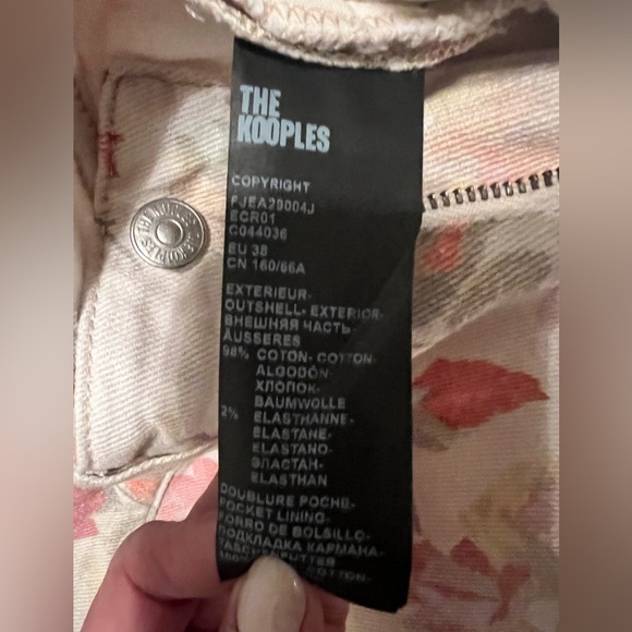 THE KOOPLES PRINTED BOYFRIEND JEANS Color is Ecru Size 42 FR/ 10 US NWT - Picture 9 of 15